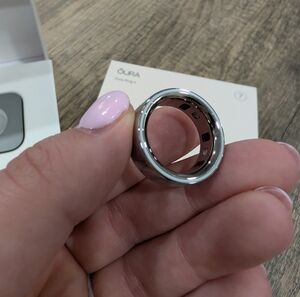 Oura Ring 4| Silver NWOT